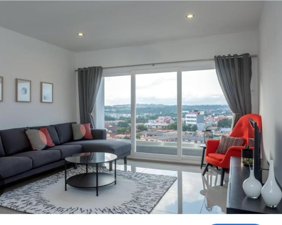 The Gallery Luxury Suites Cpg Іст-Легон Екстер'єр фото